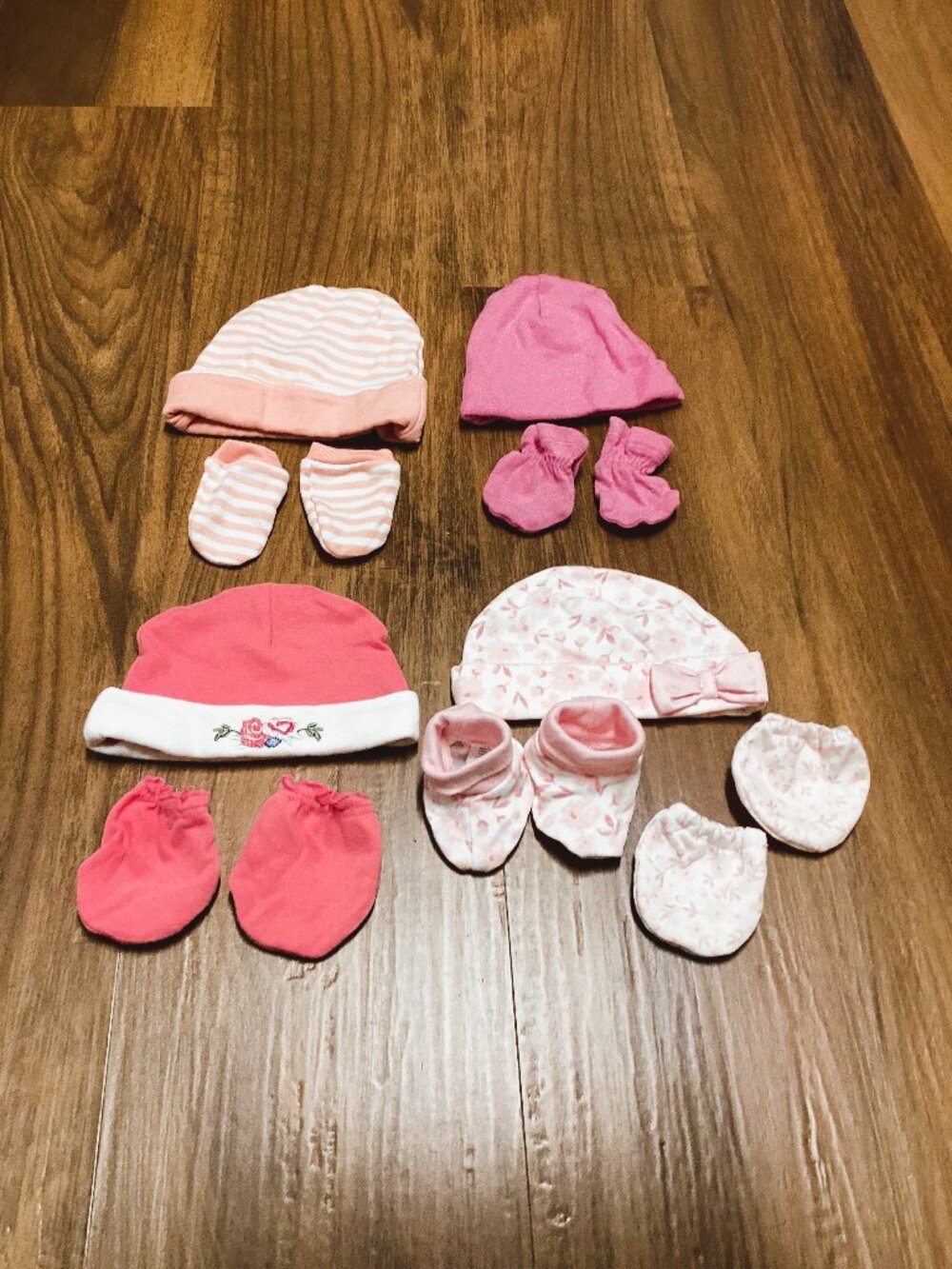 Newborn Baby Girl Hats, Mittens & Booties. All 100% Cotton